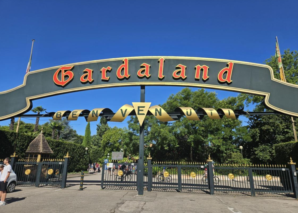Gardaland Fire Today: Emergency Crews Respond to Blaze at Italy’s Famous Theme Park