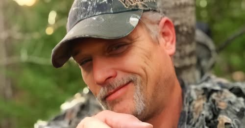 Gerald “Jerry” Reich Obituary: VICI Capilli Salon Manager and Beloved Son of Penny Rushing Dies Suddenly